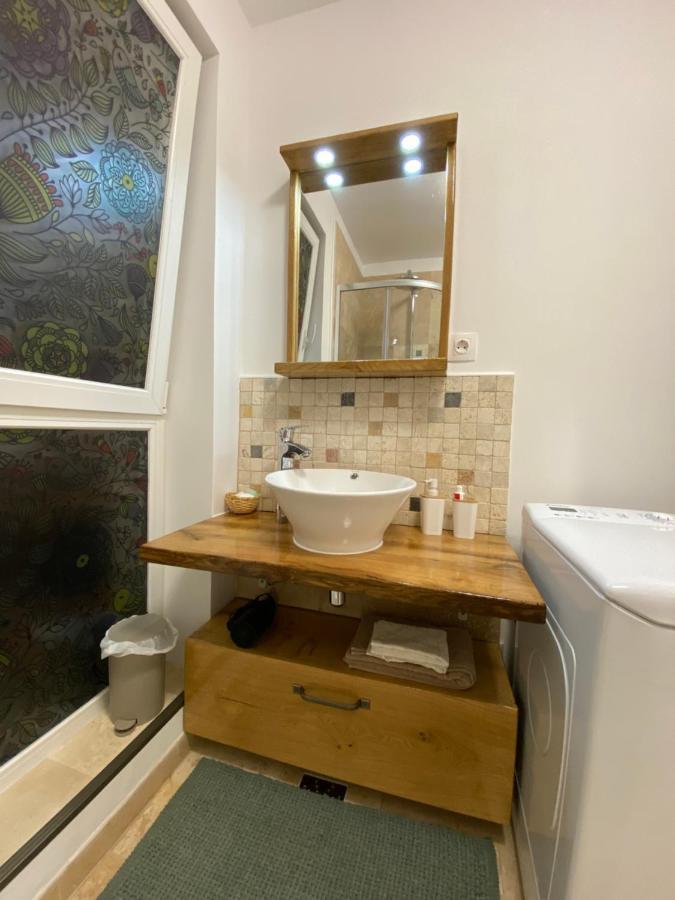 קלוז'-נאפוקה Helga'S Place Premium 1 Bedroom Condo מראה חיצוני תמונה